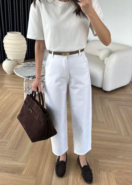 بنطلون جينز أبيض